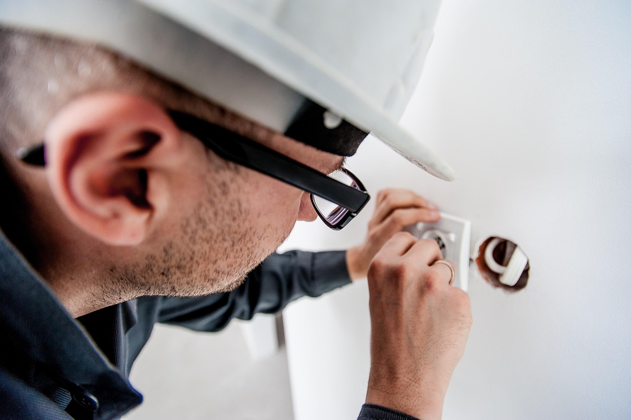 Electrician în Cluj-Napoca – soluții profesionale pentru locuințe și firme